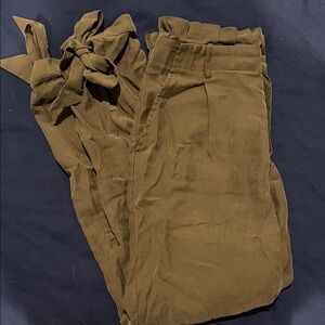 Olive Green High-Waisted Pants with Bow Detail*